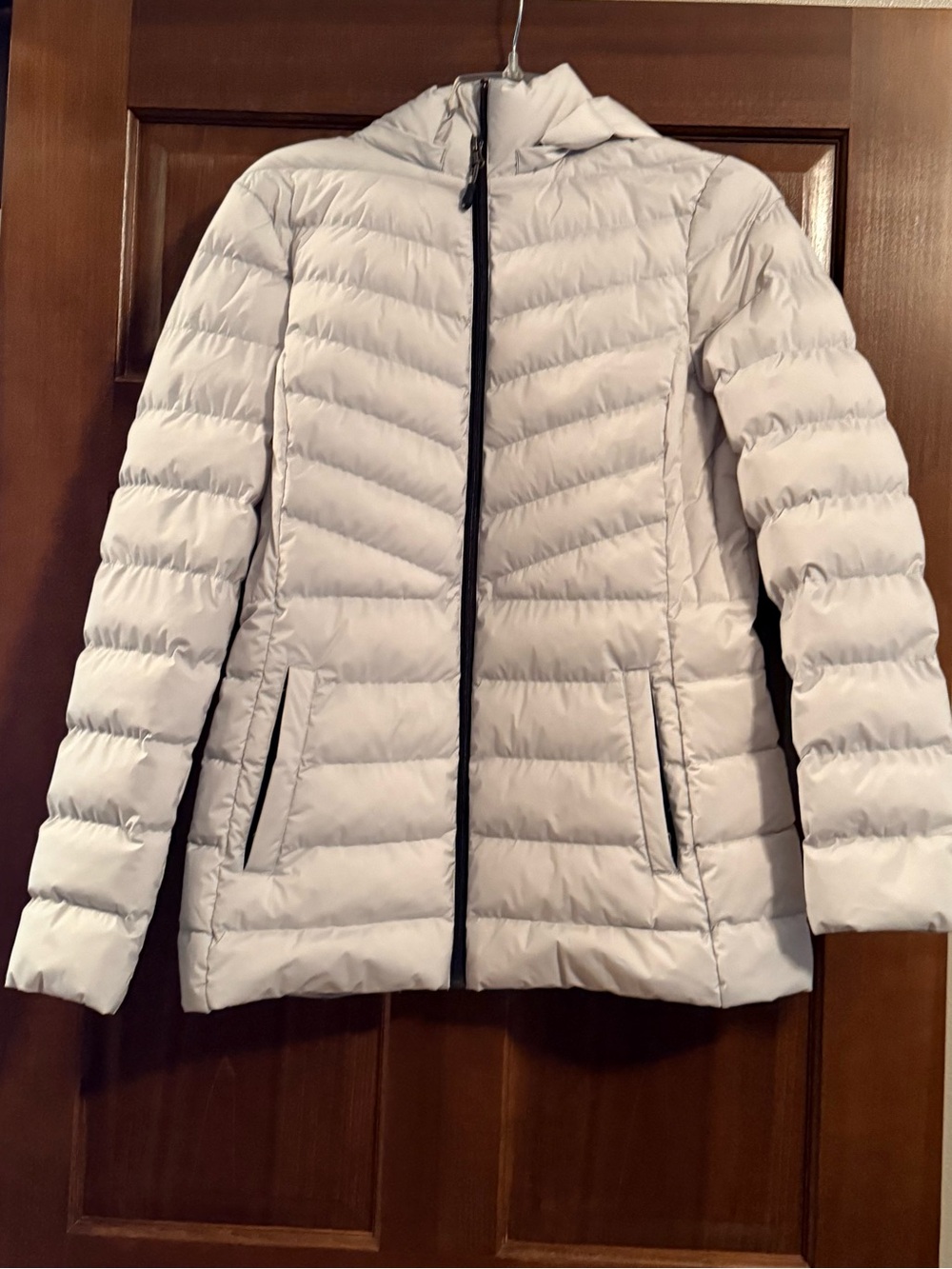 32 Degrees Lightweight Hooded Puffer Jacket - White